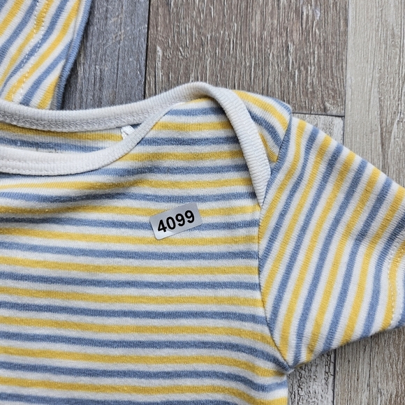 Laughing Llama Yellow Striped Onesies Set of Two 9m - Picture 2 of 3